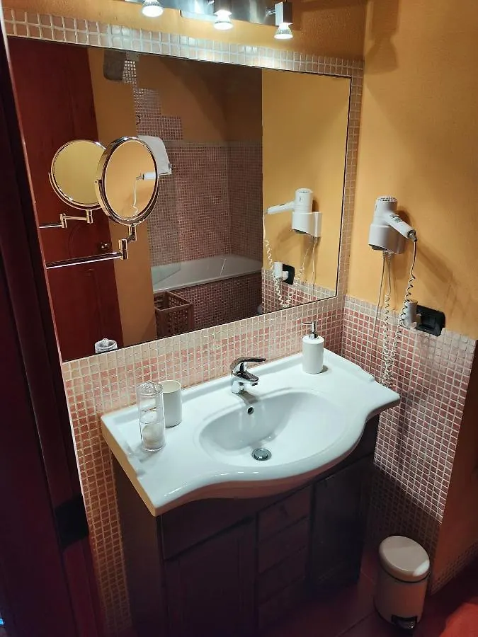 Casa Duchesse Al Castello Apartamento Ferrara Itália